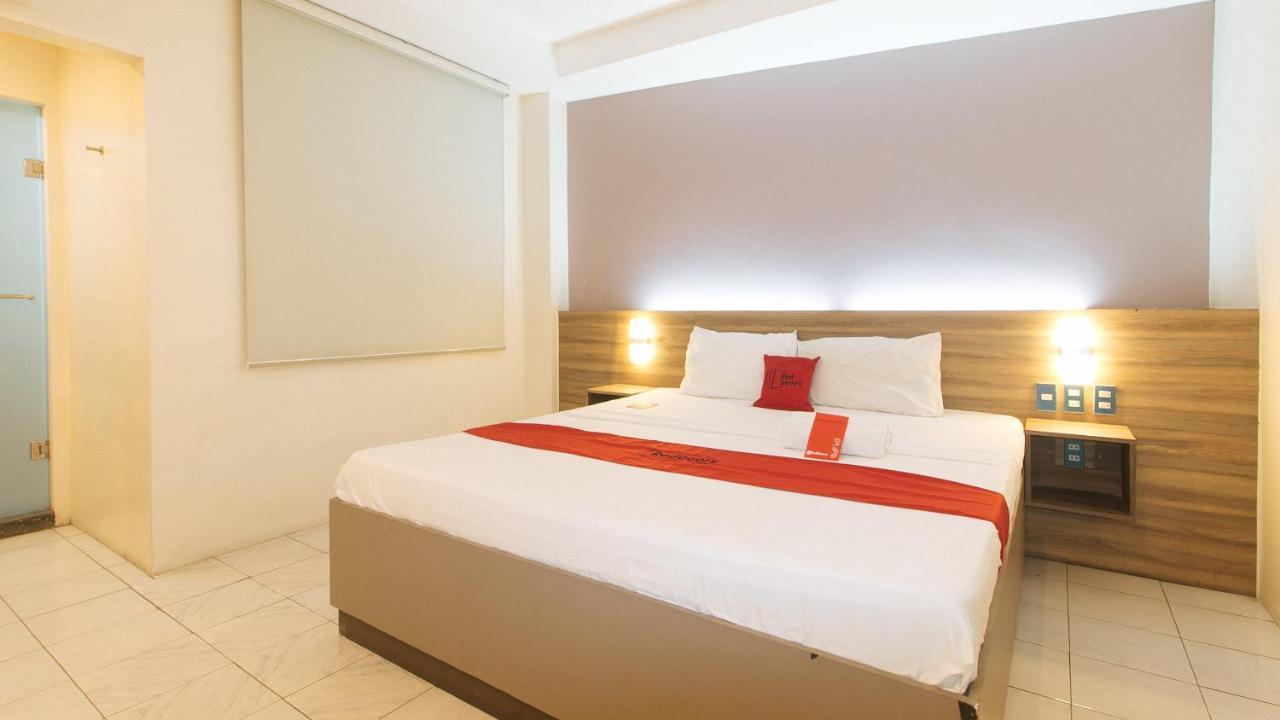Reddoorz At V Plaza Hotel Manila Exterior foto